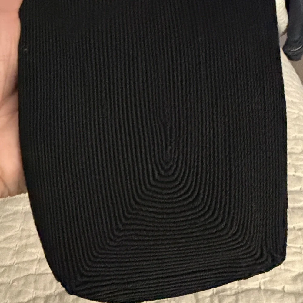 Vintage black clutch